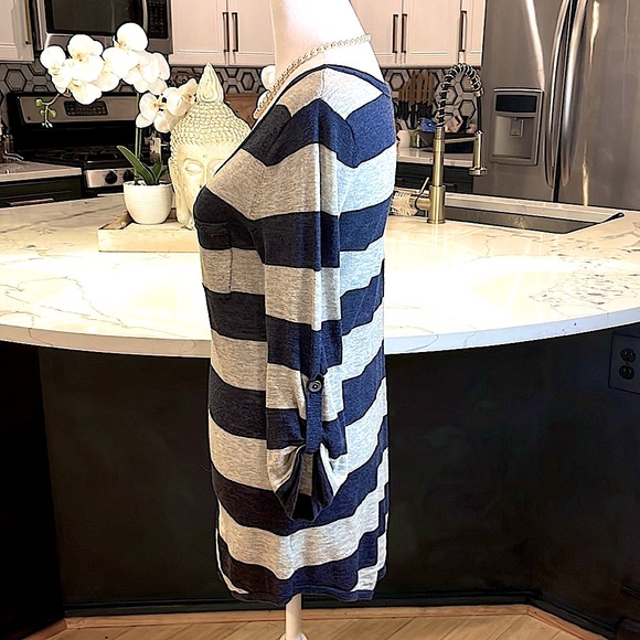 Pandemonium Navy & Grey Stripped Scoop Neck Sweater w/ Front Pocket, Sz. S - Picture 7 of 10